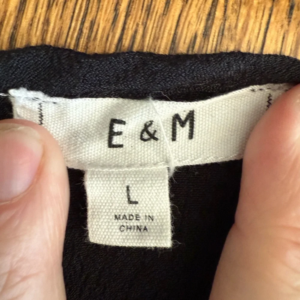 E&M Black Lace Trim Women's Tank